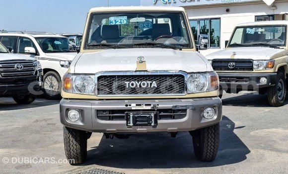 Buy Import Toyota Land Cruiser Beige Car in Import - Dubai in Benign Buy Import Toyota Land Cruiser Beige Car in Import - Dubai in Benign