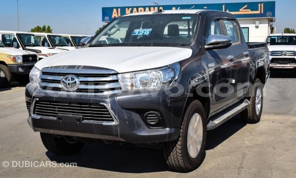 Sayi Imported Toyota Hilux Sauran Mota in Import - Dubai a Benin Sayi Imported Toyota Hilux Sauran Mota in Import - Dubai a Benin