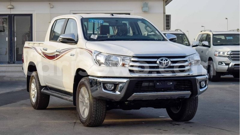 Big with watermark toyota hilux benign import dubai 7931