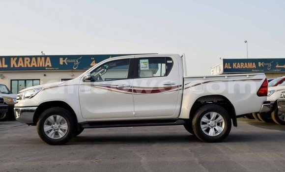 Ra Imported Toyota Hilux funfun Ọkọ̀ in Import - Dubai ni Benin Ra Imported Toyota Hilux funfun Ọkọ̀ in Import - Dubai ni Benin