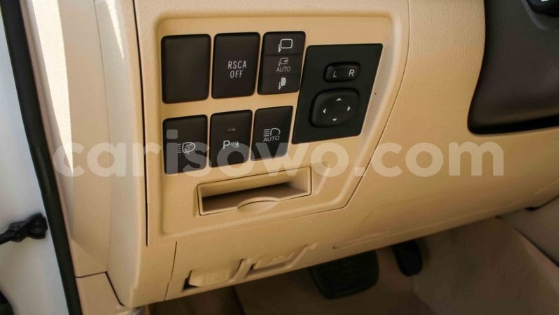Big with watermark toyota land cruiser benign import dubai 7932