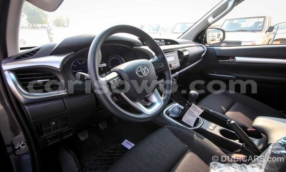 Sayi Imported Toyota Hilux Black Mota in Import - Dubai a Benin Sayi Imported Toyota Hilux Black Mota in Import - Dubai a Benin
