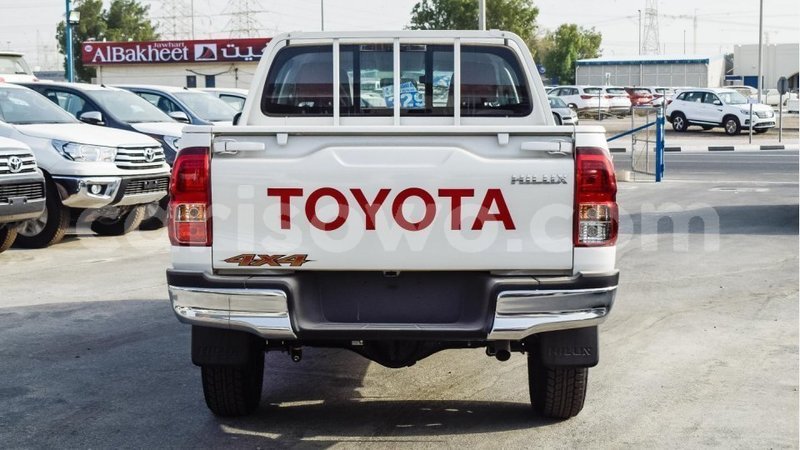 Big with watermark toyota hilux benign import dubai 7937