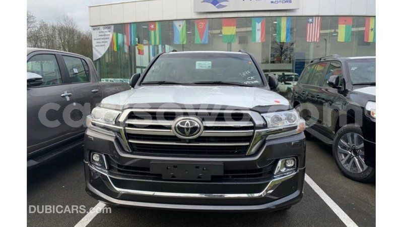 Big with watermark toyota land cruiser benin import dubai 7941