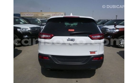 Sayi Imported Jeep Cherokee White Mota in Import - Dubai a Benin Sayi Imported Jeep Cherokee White Mota in Import - Dubai a Benin