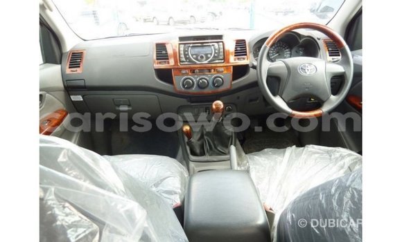 Sayi Imported Toyota Hilux Sauran Mota in Import - Dubai a Benin Sayi Imported Toyota Hilux Sauran Mota in Import - Dubai a Benin