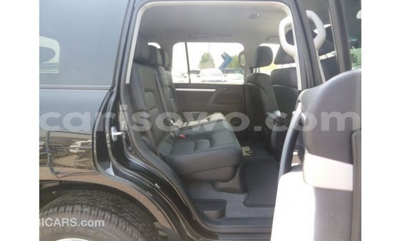 Sayi Imported Toyota Land Cruiser Black Mota in Import - Dubai a Benin Sayi Imported Toyota Land Cruiser Black Mota in Import - Dubai a Benin