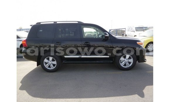 Sayi Imported Toyota Land Cruiser Black Mota in Import - Dubai a Benin Sayi Imported Toyota Land Cruiser Black Mota in Import - Dubai a Benin