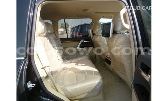 Sayi Imported Toyota Land Cruiser Black Mota in Import - Dubai a Benin Sayi Imported Toyota Land Cruiser Black Mota in Import - Dubai a Benin