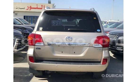 Buy Import Toyota Land Cruiser Other Car in Import - Dubai in Benign Buy Import Toyota Land Cruiser Other Car in Import - Dubai in Benign
