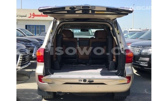 Buy Import Toyota Land Cruiser Other Car in Import - Dubai in Benign Buy Import Toyota Land Cruiser Other Car in Import - Dubai in Benign