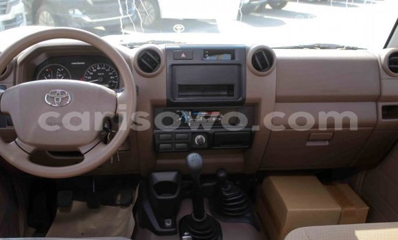 Sayi Imported Toyota Land Cruiser M Mota in Import - Dubai a Benin Sayi Imported Toyota Land Cruiser M Mota in Import - Dubai a Benin