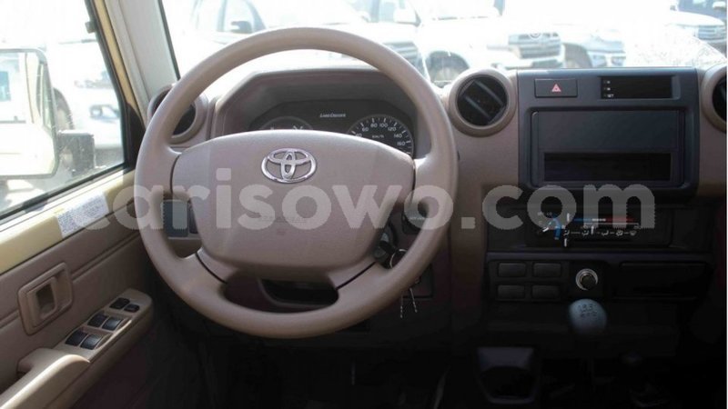 Big with watermark toyota land cruiser benin import dubai 7963