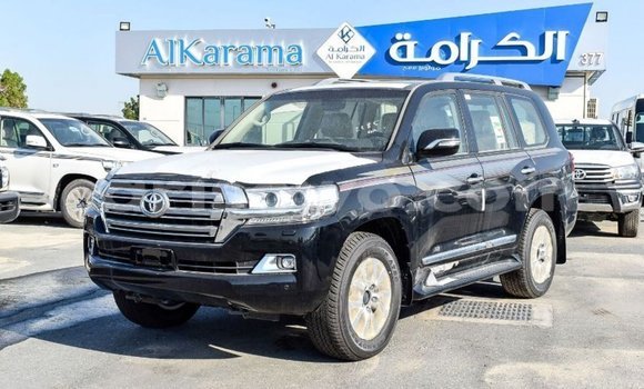 Ra Imported Toyota Land Cruiser Black Ọkọ̀ in Import - Dubai ni Benin Ra Imported Toyota Land Cruiser Black Ọkọ̀ in Import - Dubai ni Benin