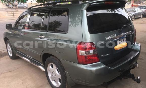 Buy Used Toyota Highlander Green Car in Cotonou in Benign Buy Used Toyota Highlander Green Car in Cotonou in Benign