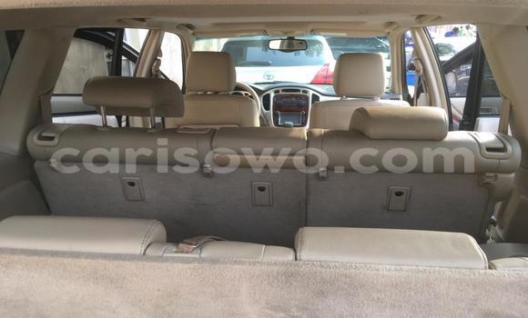 Buy Used Toyota Highlander Green Car in Cotonou in Benign Buy Used Toyota Highlander Green Car in Cotonou in Benign
