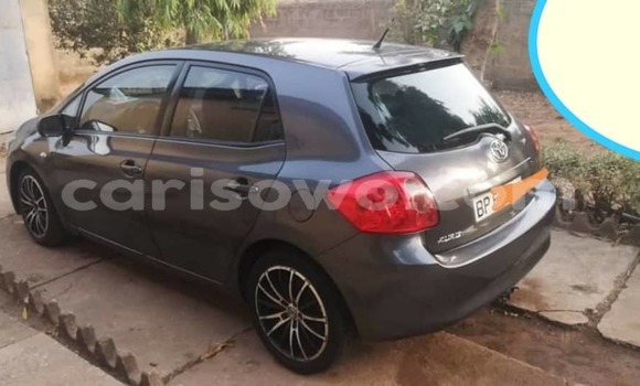 Sayi Na hannu Toyota Auris Black Mota in Cotonou a Benin Sayi Na hannu Toyota Auris Black Mota in Cotonou a Benin