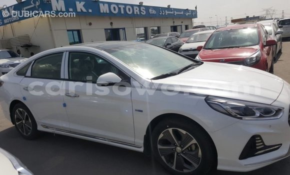 Ra Imported Hyundai Sonata funfun Ọkọ̀ in Import - Dubai ni Benin Ra Imported Hyundai Sonata funfun Ọkọ̀ in Import - Dubai ni Benin