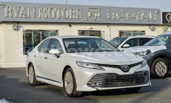 Ra Imported Toyota Camry funfun Ọkọ̀ in Import - Dubai ni Benin Ra Imported Toyota Camry funfun Ọkọ̀ in Import - Dubai ni Benin