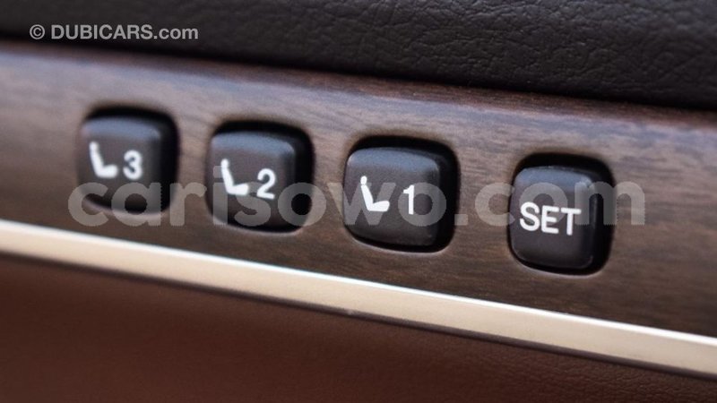 Big with watermark toyota land cruiser benin import dubai 7992