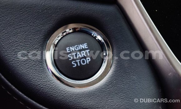 Ra Imported Toyota Land Cruiser funfun Ọkọ̀ in Import - Dubai ni Benin Ra Imported Toyota Land Cruiser funfun Ọkọ̀ in Import - Dubai ni Benin