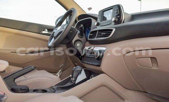 Buy Import Hyundai Tucson White Car in Import - Dubai in Benign Buy Import Hyundai Tucson White Car in Import - Dubai in Benign