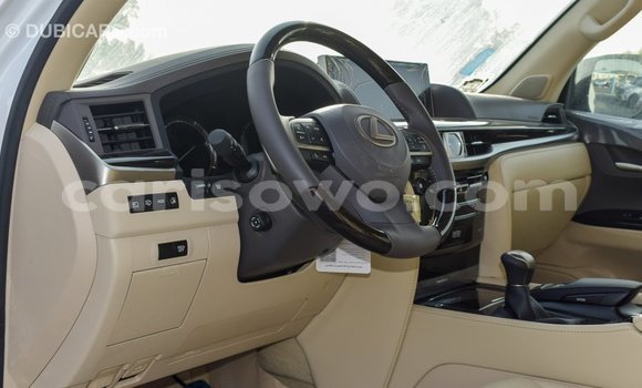 Ra Imported Lexus LX funfun Ọkọ̀ in Import - Dubai ni Benin Ra Imported Lexus LX funfun Ọkọ̀ in Import - Dubai ni Benin