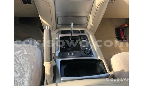 Buy Import Toyota Land Cruiser White Car in Import - Dubai in Benign Buy Import Toyota Land Cruiser White Car in Import - Dubai in Benign