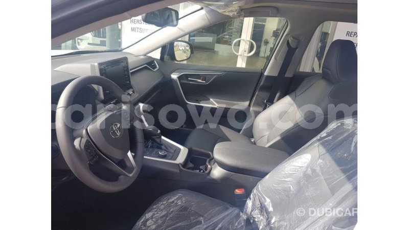 Big with watermark toyota rav4 benin import dubai 8010