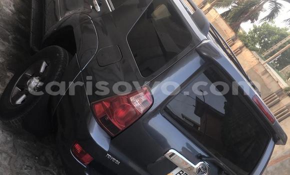 Ra Àlòkù Toyota 4Runner Black Ọkọ̀ in Cotonou ni Benin Ra Àlòkù Toyota 4Runner Black Ọkọ̀ in Cotonou ni Benin