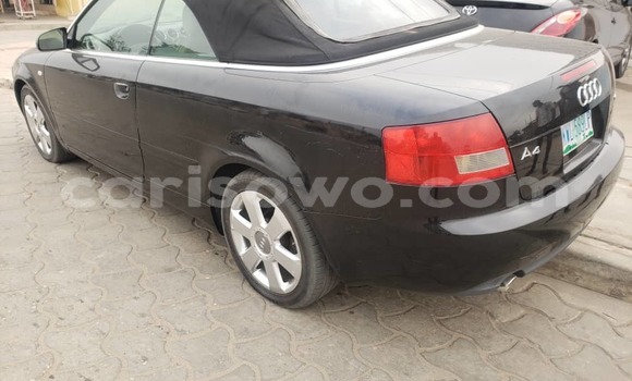 Ra Àlòkù Audi A4 Black Ọkọ̀ in Cotonou ni Benin Ra Àlòkù Audi A4 Black Ọkọ̀ in Cotonou ni Benin