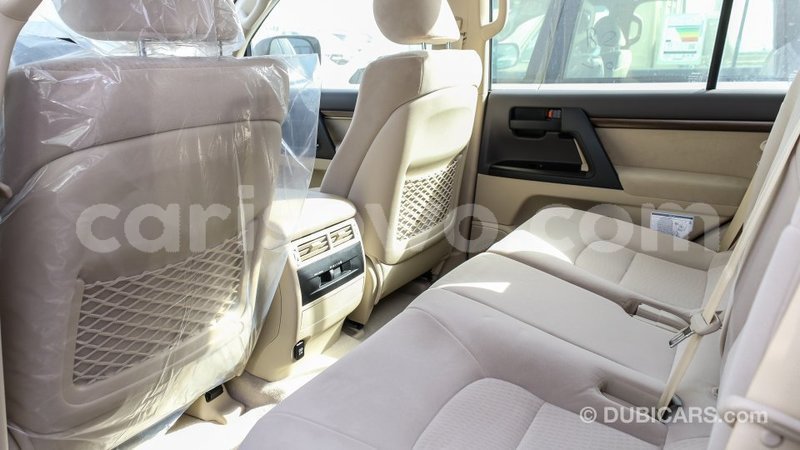Big with watermark toyota land cruiser benin import dubai 8021