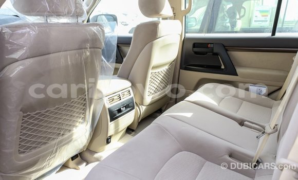 Buy Import Toyota Land Cruiser White Car in Import - Dubai in Benign Buy Import Toyota Land Cruiser White Car in Import - Dubai in Benign