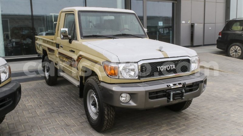 Big with watermark toyota land cruiser benin import dubai 8022