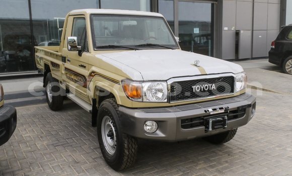 Sayi Imported Toyota Land Cruiser M Mota in Import - Dubai a Benin Sayi Imported Toyota Land Cruiser M Mota in Import - Dubai a Benin