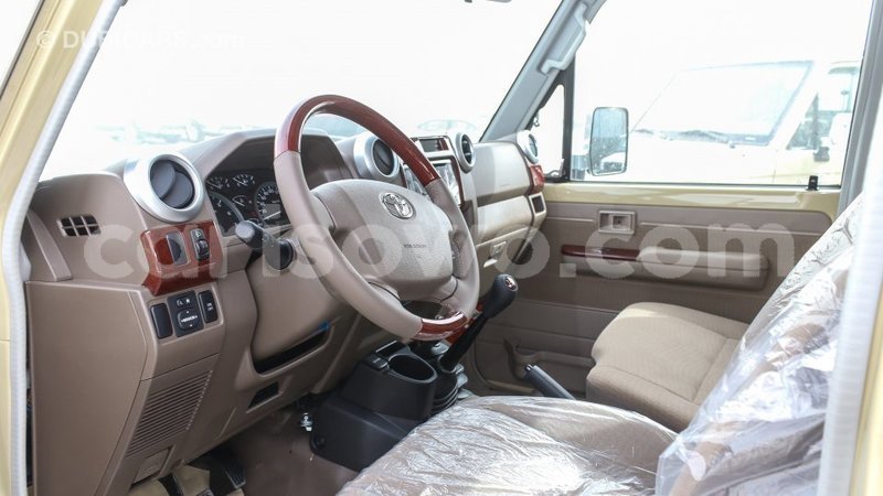 Big with watermark toyota land cruiser benin import dubai 8022