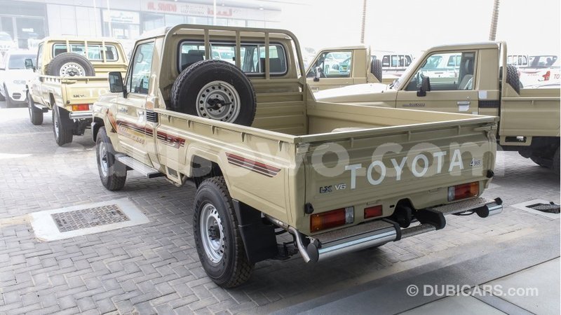 Big with watermark toyota land cruiser benin import dubai 8022