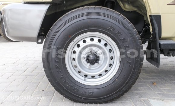 Sayi Imported Toyota Land Cruiser M Mota in Import - Dubai a Benin Sayi Imported Toyota Land Cruiser M Mota in Import - Dubai a Benin