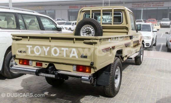 Buy Import Toyota Land Cruiser Beige Car in Import - Dubai in Benign Buy Import Toyota Land Cruiser Beige Car in Import - Dubai in Benign