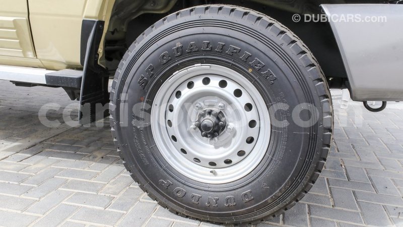 Big with watermark toyota land cruiser benin import dubai 8023