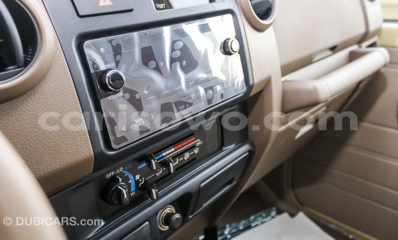 Buy Import Toyota Land Cruiser Beige Car in Import - Dubai in Benign Buy Import Toyota Land Cruiser Beige Car in Import - Dubai in Benign