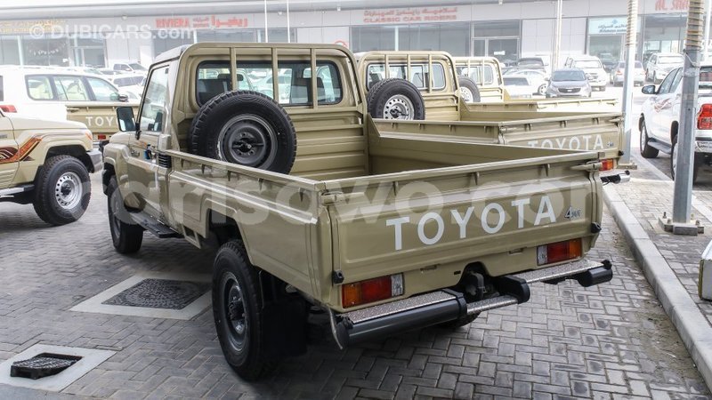 Big with watermark toyota land cruiser benin import dubai 8024