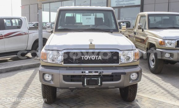 Buy Import Toyota Land Cruiser Beige Car in Import - Dubai in Benign Buy Import Toyota Land Cruiser Beige Car in Import - Dubai in Benign