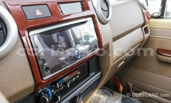 Buy Import Toyota Land Cruiser Beige Car in Import - Dubai in Benign Buy Import Toyota Land Cruiser Beige Car in Import - Dubai in Benign