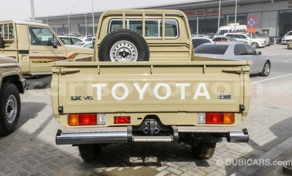 Buy Import Toyota Land Cruiser Beige Car in Import - Dubai in Benign Buy Import Toyota Land Cruiser Beige Car in Import - Dubai in Benign