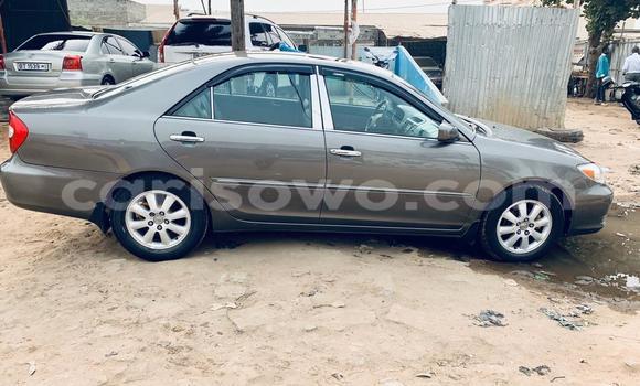 Ra Tuntun Toyota Camry Silver Ọkọ̀ in Cotonou ni Benin Ra Tuntun Toyota Camry Silver Ọkọ̀ in Cotonou ni Benin