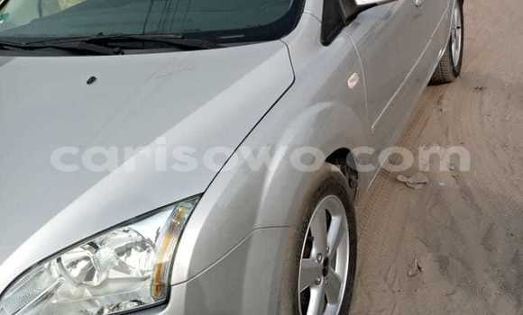 Acheter Neuf Voiture Ford Focus Gris à Cotonou, Benin Acheter Neuf Voiture Ford Focus Gris à Cotonou, Benin