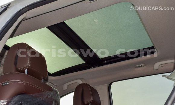 Acheter Import Voiture Renault Koleos Blanc à Import - Dubai, Benin Acheter Import Voiture Renault Koleos Blanc à Import - Dubai, Benin