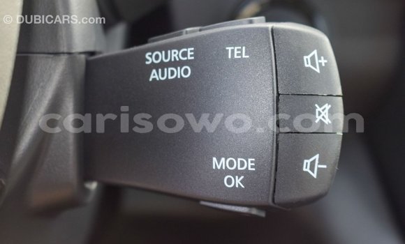 Acheter Import Voiture Renault Koleos Blanc à Import - Dubai, Benin Acheter Import Voiture Renault Koleos Blanc à Import - Dubai, Benin