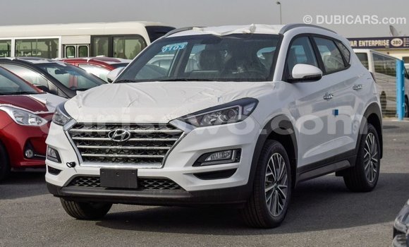 Buy Import Hyundai Tucson White Car in Import - Dubai in Benign Buy Import Hyundai Tucson White Car in Import - Dubai in Benign